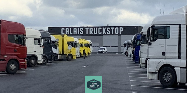 Calais Truckstop : stationnement poids-lourds sécurisé