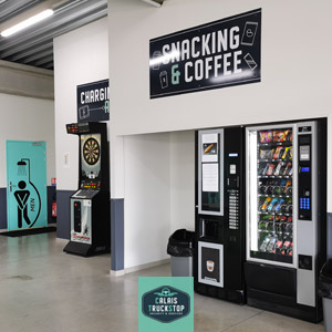 Calais Truckstop : parking PL